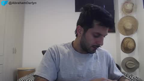 Snapshot of masterofinfatuation chatting on March 9, 2025, 12:09 pm online show from March 9, 2025, 12:09 pm