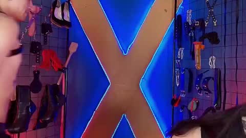 masterr_bdsm__ online show from November 13, 2025, 3:27 am