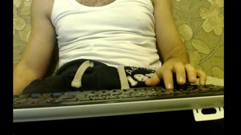 Master online show from November 18, 2025, 11:15 pm