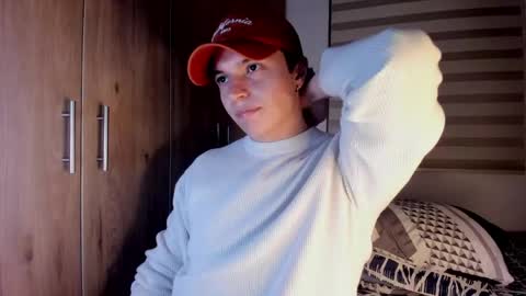 mastrangelo_x online show from June 5, 2026, 3:02 am