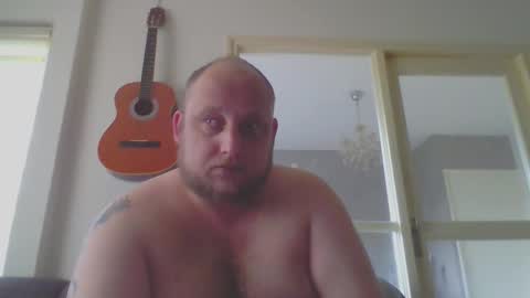 mastrubeertje1988 online show from October 1, 2025, 8:42 am
