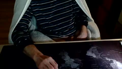 Snapshot of masturbatemindbreaker chatting on December 27, 2024, 11:10 pm MasturbateMindbreaker online show from December 27, 2024, 11:10 pm