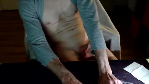 Snapshot of masturbatemindbreaker chatting on March 9, 2025, 9:57 pm MasturbateMindbreaker online show from March 9, 2025, 9:57 pm