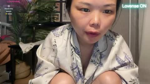 SuSu online show from May 8, 2026, 1:33 am