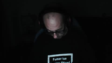 Snapshot of mat11efou chatting on September 24, 2025, 7:06 pm mat11efou online show from September 24, 2025, 7:06 pm