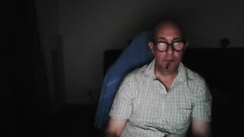 Snapshot of mat11efou chatting on October 3, 2025, 2:08 am mat11efou online show from October 3, 2025, 2:08 am