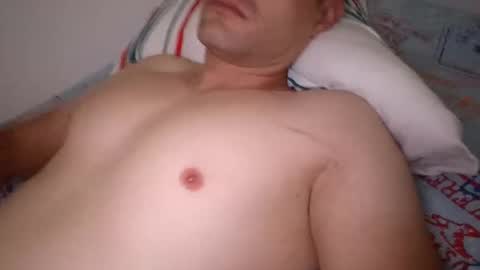 mateo2803 online show from June 8, 2026, 4:35 am