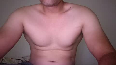 mateo2803 online show from June 30, 2026, 4:35 am