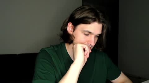 mateo_zeus online show from June 8, 2026, 5:57 pm