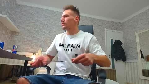 Snapshot of mateobenjamin chatting on December 7, 2024, 4:58 pm MateoBenjamin online show from December 7, 2024, 4:58 pm
