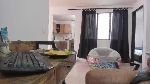Matheus     online show from May 6, 2026, 3:50 pm