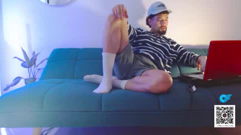 Snapshot of mathew444 chatting on October 24, 2025, 7:10 pm STRURIBE ON INSTAGRAM online show from October 24, 2025, 7:10 pm