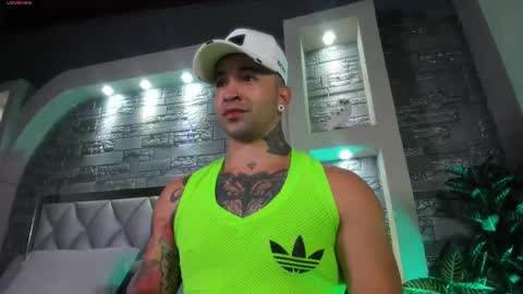 mathew_colt online show from September 12, 2025, 8:42 pm