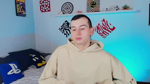 Snapshot of mathew_conelly chatting on December 26, 2024, 8:11 pm Matt online show from December 26, 2024, 8:11 pm