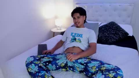 Snapshot of mathewadams chatting on September 18, 2025, 6:43 pm Mathew online show from September 18, 2025, 6:43 pm