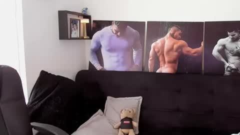 Marck Mathews online show from November 21, 2025, 12:04 pm