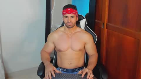 Snapshot of mathews_smith chatting on September 23, 2025, 11:46 am mathews_smith online show from September 23, 2025, 11:46 am