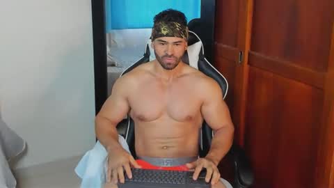 Snapshot of mathews_smith chatting on September 29, 2025, 11:59 am mathews_smith online show from September 29, 2025, 11:59 am