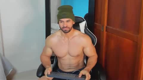 Snapshot of mathews_smith chatting on October 6, 2025, 11:40 am mathews_smith online show from October 6, 2025, 11:40 am