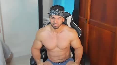 Snapshot of mathews_smith chatting on October 9, 2025, 11:19 am mathews_smith online show from October 9, 2025, 11:19 am