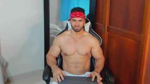 Snapshot of mathews_smith chatting on October 14, 2025, 11:44 am mathews_smith online show from October 14, 2025, 11:44 am