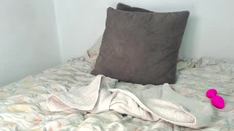 Snapshot of mathrave chatting on January 20, 2025, 9:22 pm mathrvs online show from January 20, 2025, 9:22 pm