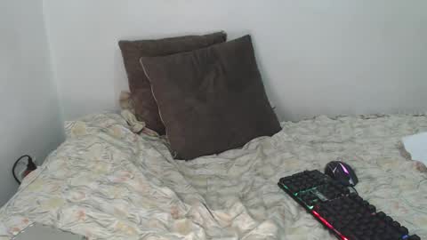 Snapshot of mathrave chatting on February 21, 2025, 7:01 am mathrvs online show from February 21, 2025, 7:01 am