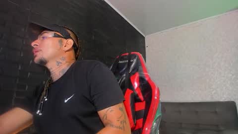 Snapshot of mathyussx chatting on November 2, 2025, 12:51 pm mathyussx online show from November 2, 2025, 12:51 pm