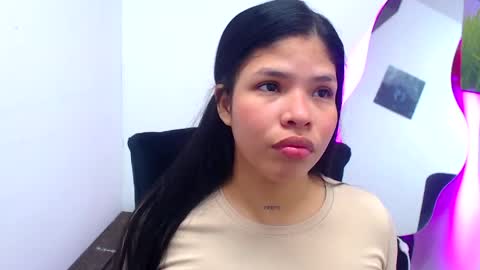 Snapshot of mati0421 chatting on April 20, 2026, 12:52 pm Mati04 online show from April 20, 2026, 12:52 pm