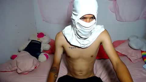 Snapshot of matias18__ chatting on September 30, 2025, 3:28 pm matias18__ online show from September 30, 2025, 3:28 pm