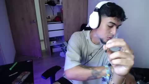 matias online show from September 14, 2025, 9:58 pm