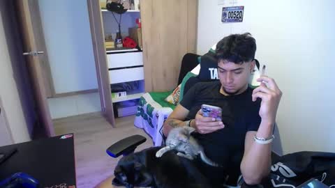 matias online show from September 15, 2025, 9:26 pm