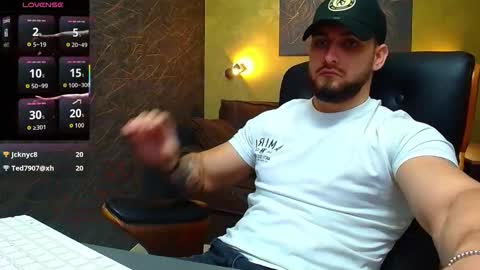 Snapshot of matiasdean chatting on September 18, 2025, 5:20 am MatiasDean online show from September 18, 2025, 5:20 am