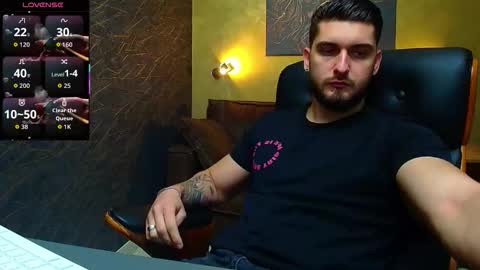 Snapshot of matiasdean chatting on September 21, 2025, 4:58 am MatiasDean online show from September 21, 2025, 4:58 am