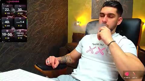 Snapshot of matiasdean chatting on October 10, 2025, 5:06 am MatiasDean online show from October 10, 2025, 5:06 am