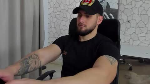 Snapshot of matiasdean chatting on October 24, 2025, 10:44 am MatiasDean online show from October 24, 2025, 10:44 am