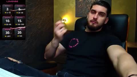 Snapshot of matiasdean chatting on October 26, 2025, 11:38 am MatiasDean online show from October 26, 2025, 11:38 am