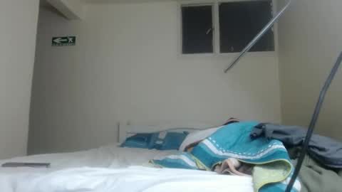 Snapshot of matilde27 chatting on December 31, 2024, 12:15 pm Daniela online show from December 31, 2024, 12:15 pm