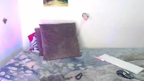 Snapshot of matraves chatting on October 2, 2025, 11:17 am matraves online show from October 2, 2025, 11:17 am