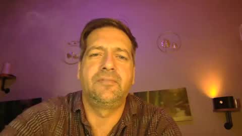 matrike1 online show from December 15, 2024, 4:37 pm