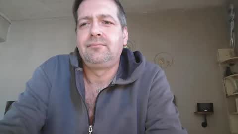 matrike1 online show from March 1, 2026, 11:12 am