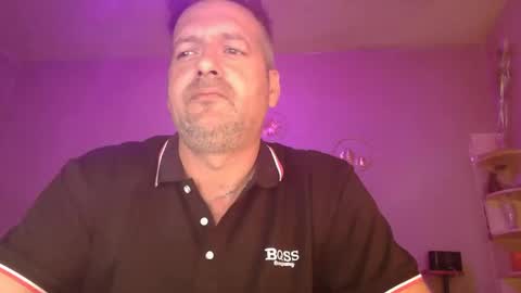 matrike1 online show from May 10, 2026, 2:44 pm