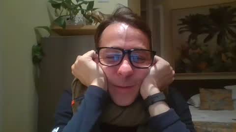 Snapshot of matrixmad chatting on November 6, 2025, 11:04 pm matrixmad online show from November 6, 2025, 11:04 pm