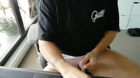 Snapshot of matt89aus chatting on January 24, 2025, 2:49 am MRD online show from January 24, 2025, 2:49 am