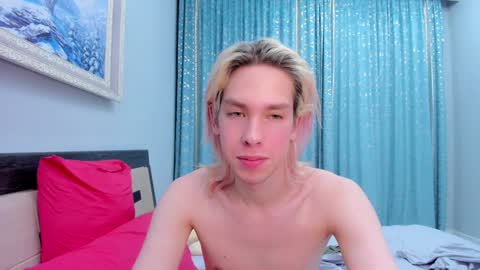 Snapshot of matt_spark chatting on January 3, 2025, 2:43 am Matt online show from January 3, 2025, 2:43 am