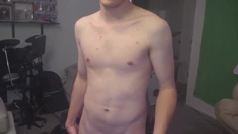 Snapshot of mattcashxxx chatting on September 18, 2025, 1:18 am Matt Cash online show from September 18, 2025, 1:18 am