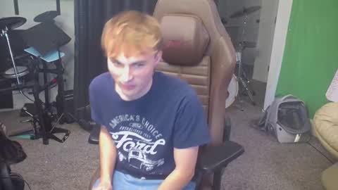 Snapshot of mattcashxxx chatting on September 21, 2025, 1:18 am Matt Cash online show from September 21, 2025, 1:18 am