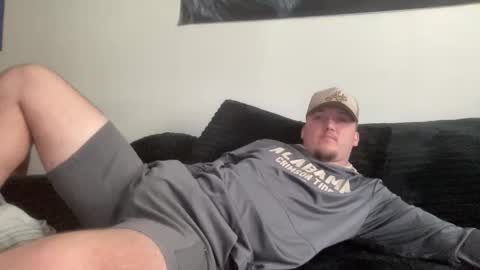 Snapshot of mattdawg13 chatting on April 3, 2026, 10:19 pm MattDawg13 online show from April 3, 2026, 10:19 pm