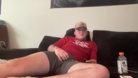 Snapshot of mattdawg13 chatting on May 1, 2026, 3:55 am MattDawg13 online show from May 1, 2026, 3:55 am