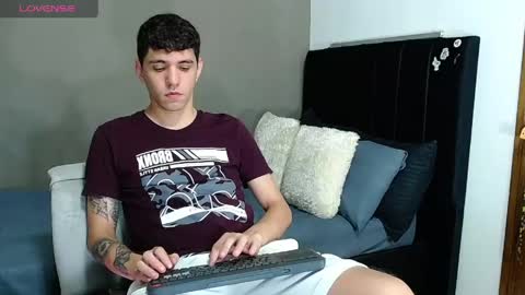 ---Matteo--- online show from May 1, 2026, 11:20 pm